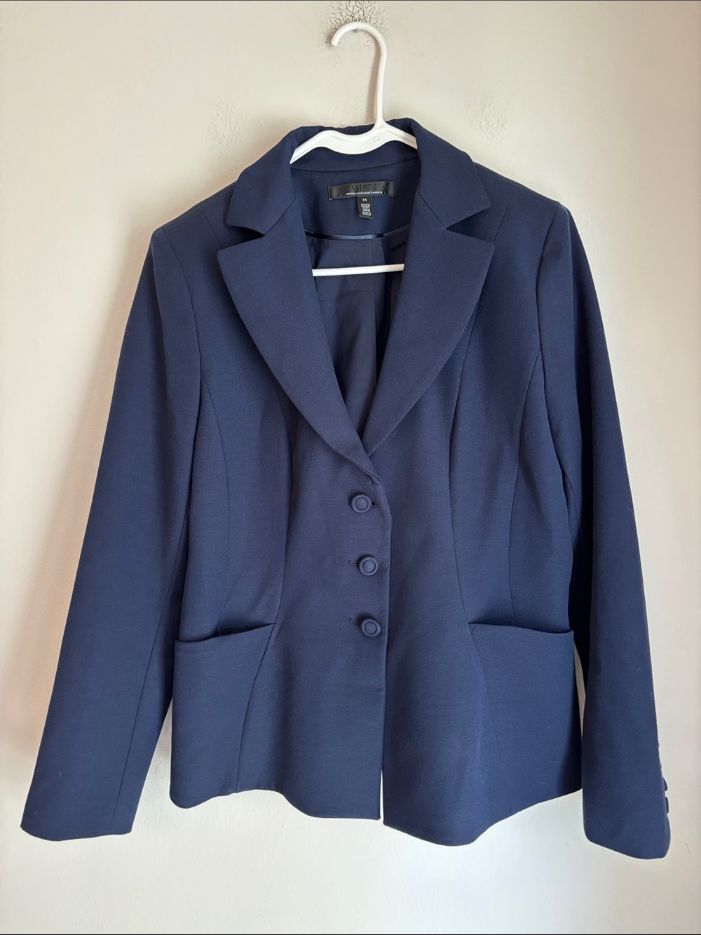 WHBM 3-Button Signature Blazer navy tailored stretch office women’s 14 career